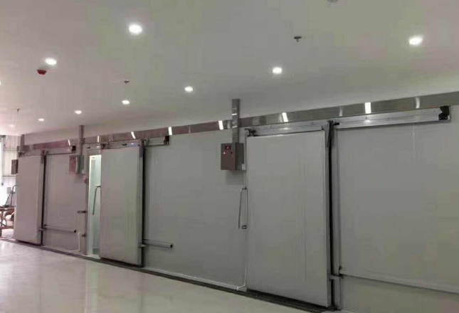 冷庫維修之制冰機(jī)的清洗 濟(jì)南冷庫維修